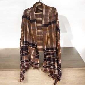 Comfyluxe Soft Plaid Shawl/Cardigan NWT